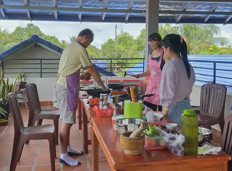 Lucky Kitchen Cooking Class